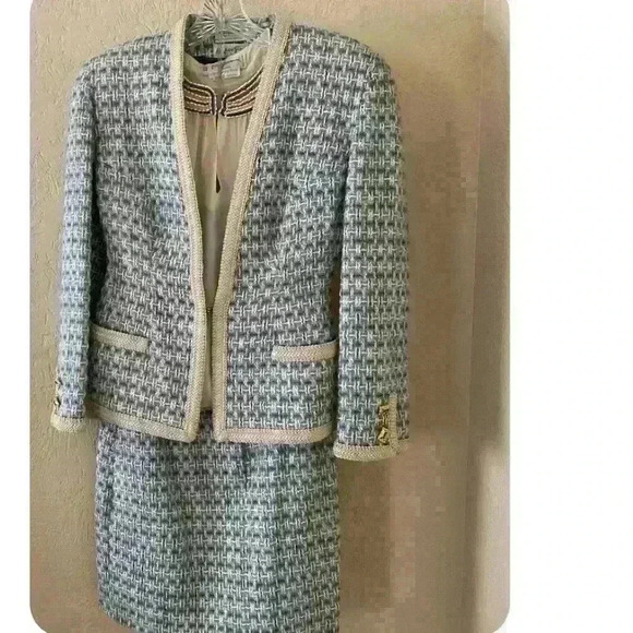 Jg Jier Giarommi Jackets & Blazers - Vintage Jg Jier Giarommi 2 Piece Suit Size 2